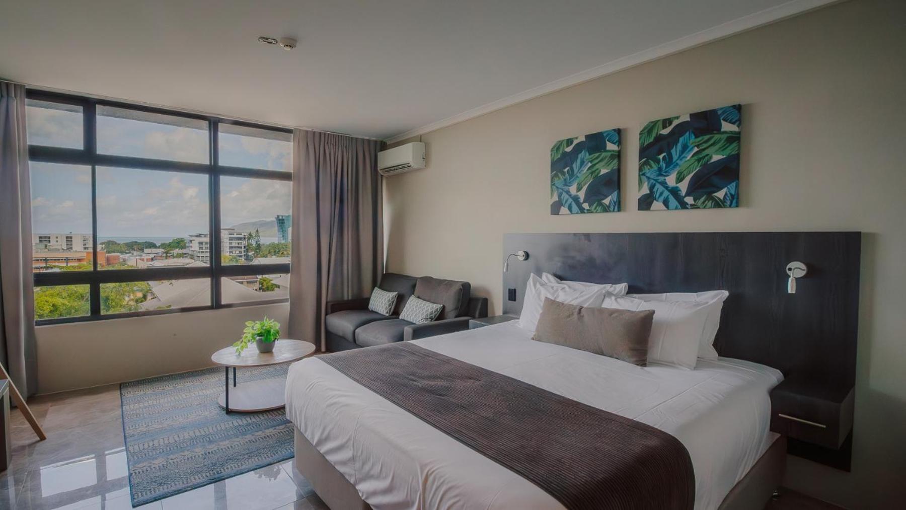 Sunshine Tower Hotel Кэрнс Экстерьер фото